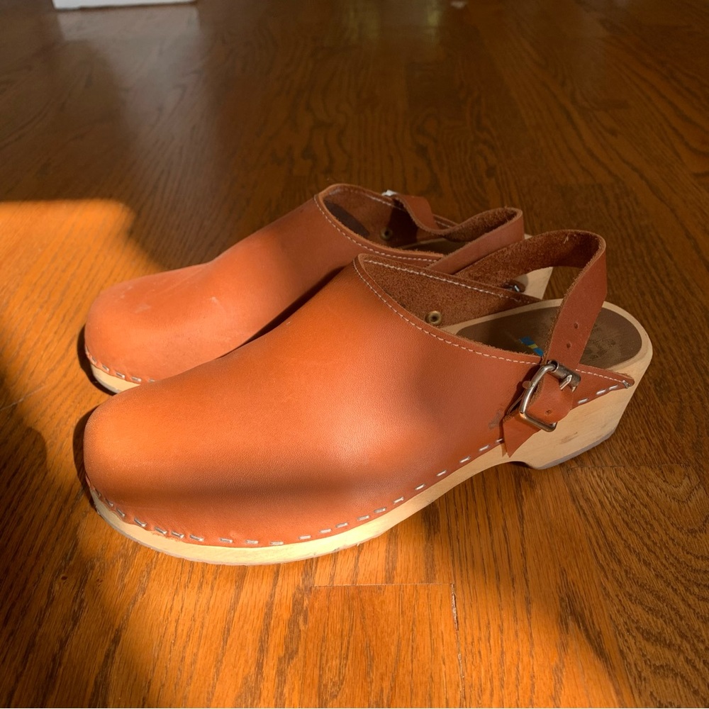 MIA Tan Leather Slingback Clogs